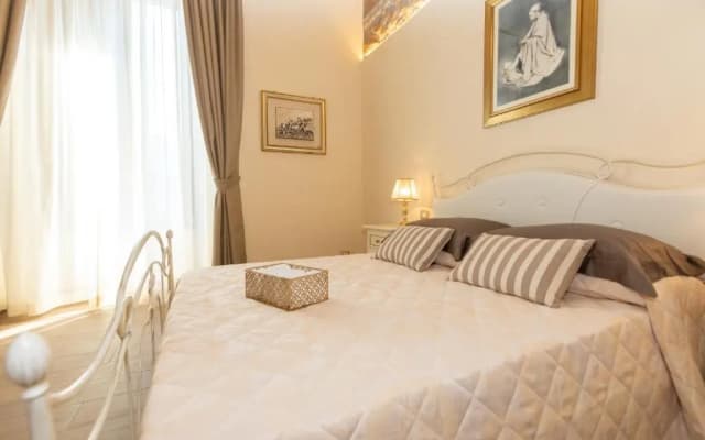 Kings Home In Rome - photo 2