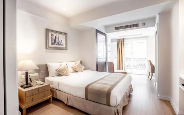 Hope Land Hotel Sukhumvit 24 - photo 3