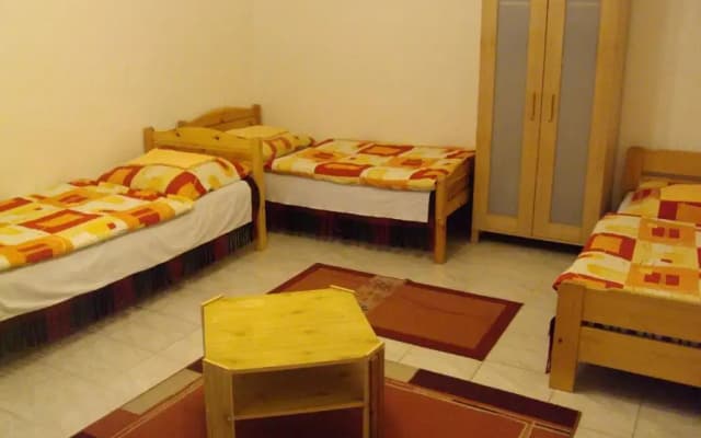 Erik Apartments - photo 2