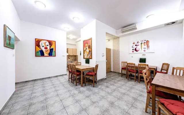 Synagogue View Guest House - photo 5