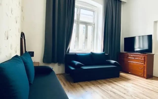 Affordable 3BR Apartment Top Location - photo 3