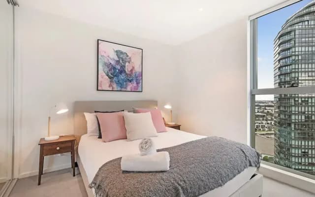 888 Collins - photo 4