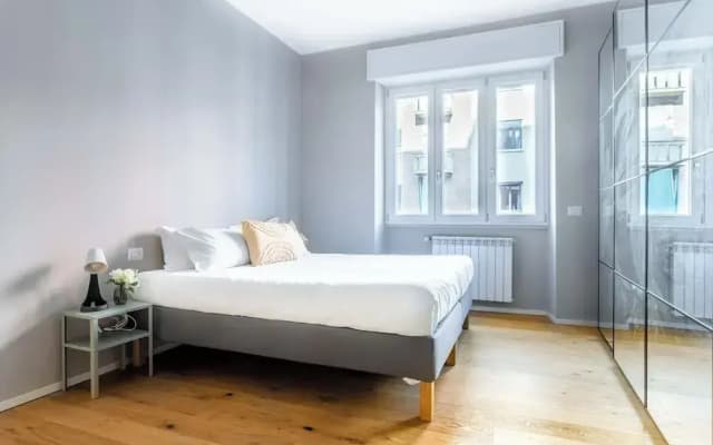 Charming flat with desk - photo 4