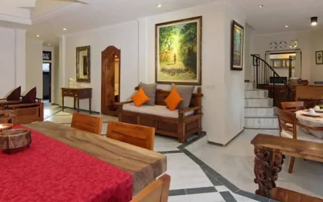 Amaryllis Kedewatan Villa - photo 2