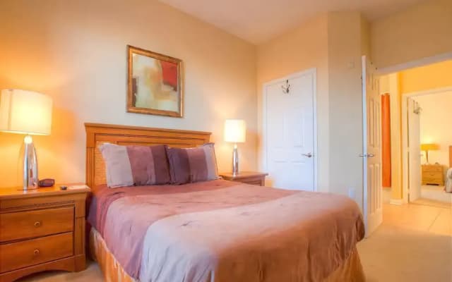 Lakeside Retreat - photo 4
