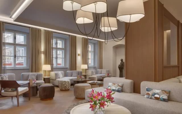 Bookquet Boutique Hotel - photo 2