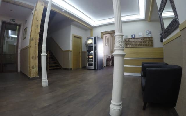 Hostal El Pilar - photo 2