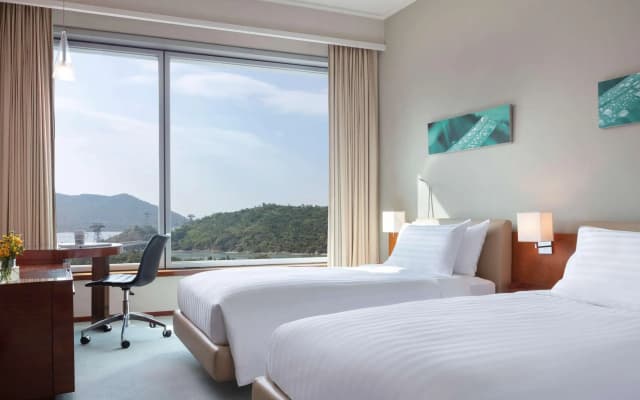 Novotel Citygate Hong Kong - photo 4