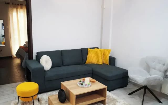 Athenian Petralona Suite - photo 3