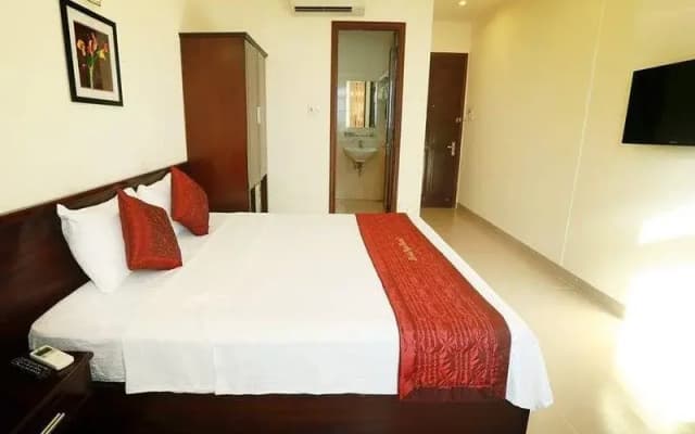 Hoai Nga Hotel - photo 4