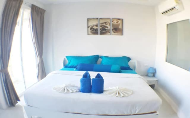 I-kroon Café & Hotel - photo 3