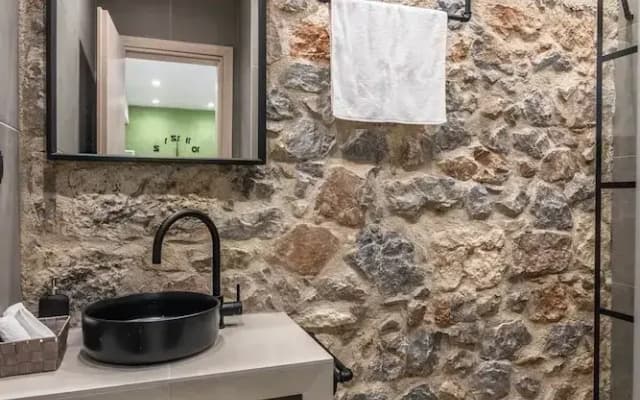 Downtown Cozy Studio in Exarchia - photo 5