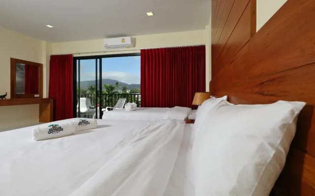 Gamers Paradise Hotel - photo 3