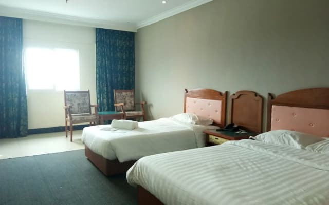 Purnama Hotel - photo 4