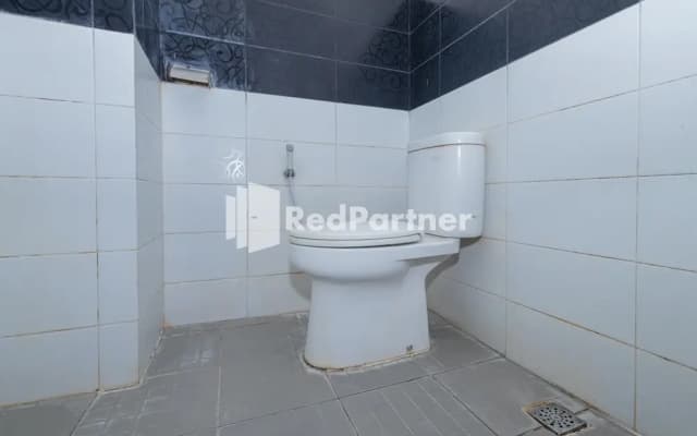 Star Hotel Jaksa RedPartner - photo 5