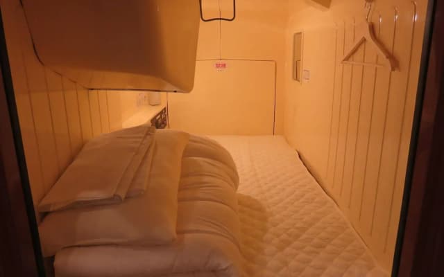 Oak Hostel Cabin - photo 3