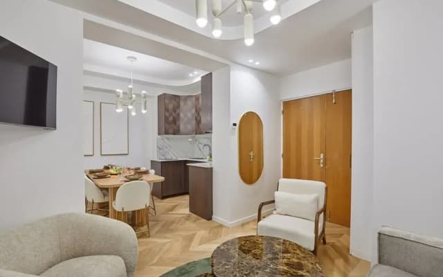 Apartment With AC Front Montparnasse Tower - photo 4
