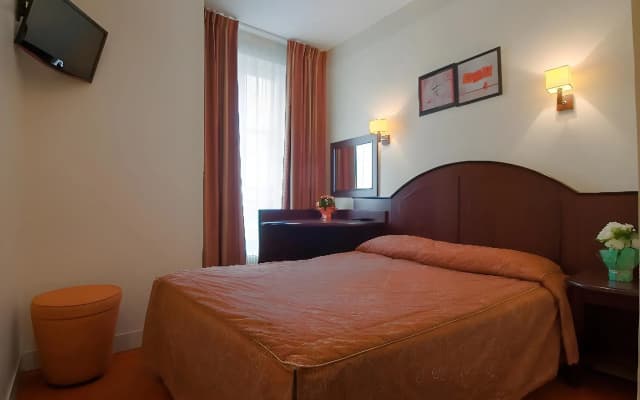 Le Faubourg Hotel  - photo 4