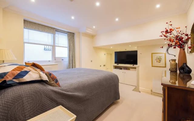 Large 3-bed 5-guest 1841 Duplex House Paddington - photo 3