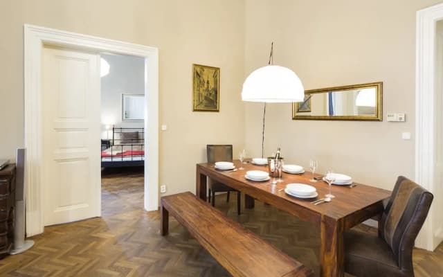 Old Town Square - Dlouha Apartments - photo 4