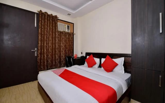 Hotel Lotus B&B By OYO Rooms - photo 5