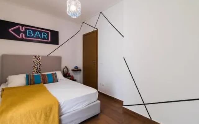 Three-Bedroom Apartment with Acropolis view - photo 5