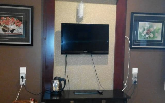 Ella Holiday Inn - photo 4