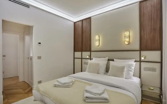 Elegant Flat Matignon Avenue Faubourg St Honore - photo 4