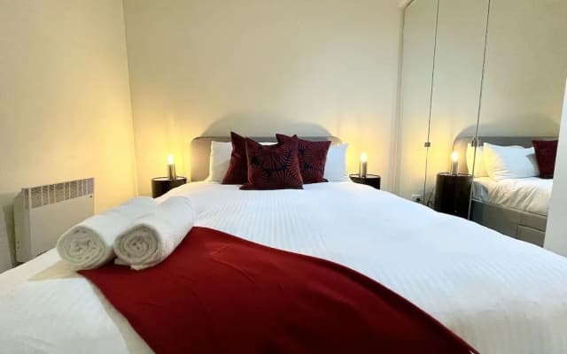 Readyset Apartments at Kett - photo 2
