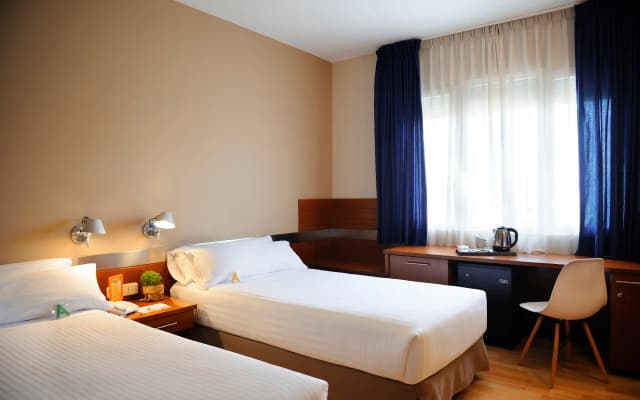 Tres Torres Atiram Hotel - photo 3
