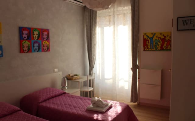 Damiani & Sister Guest House - photo 3
