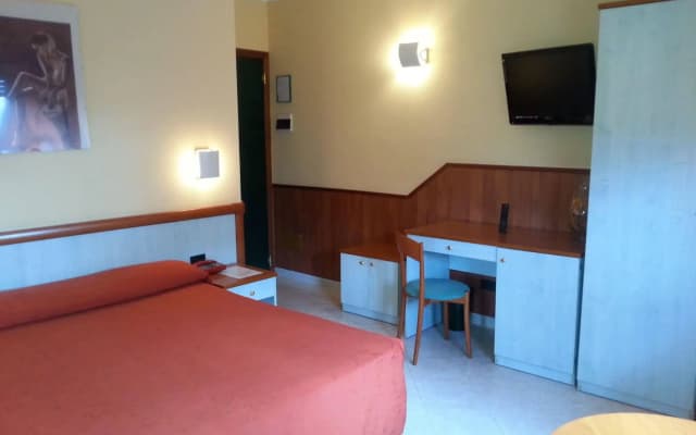 Hotel Laurence - photo 3