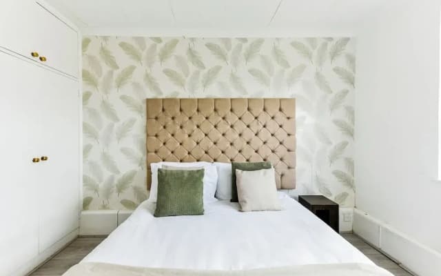 Marble Arch Marylebone Flat - photo 4