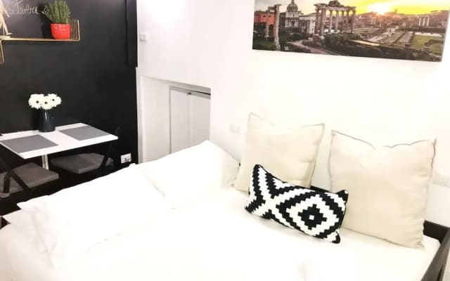 Studio in Roma, With Wifi - photo 4