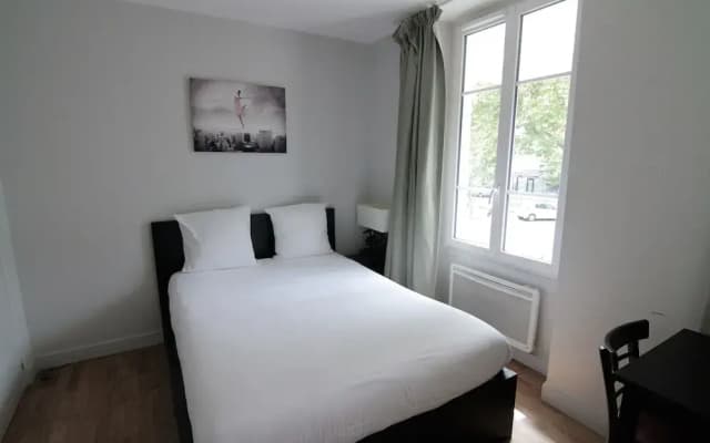 Hotel Le Cantal - photo 3