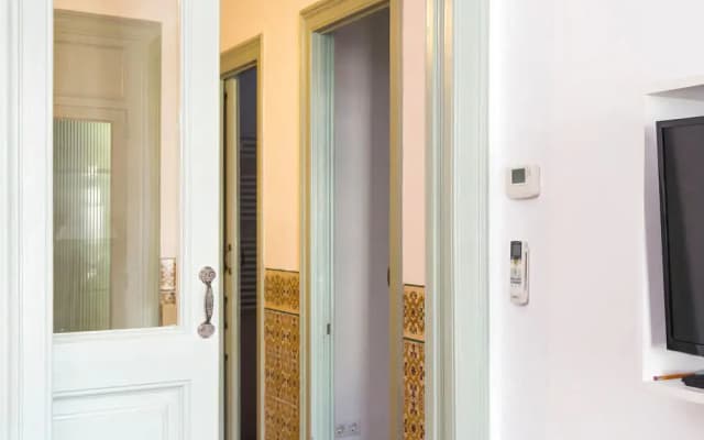 AB Centric Muntaner Apartment - photo 2