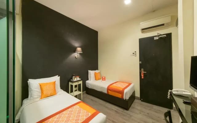 OYO 136 Ceria Hotel - photo 5