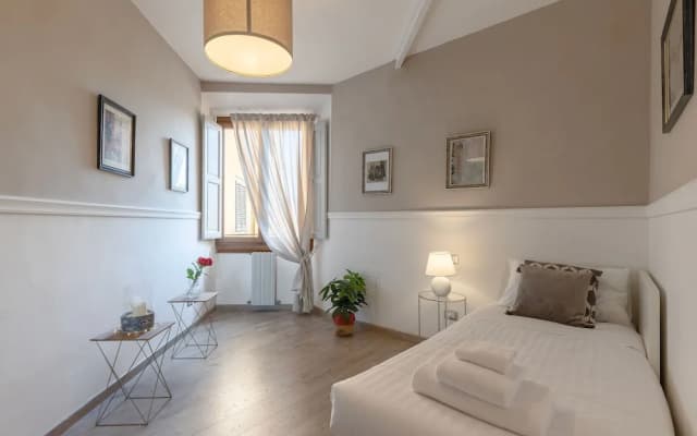 Charming 2 bedroom in Florence - photo 3