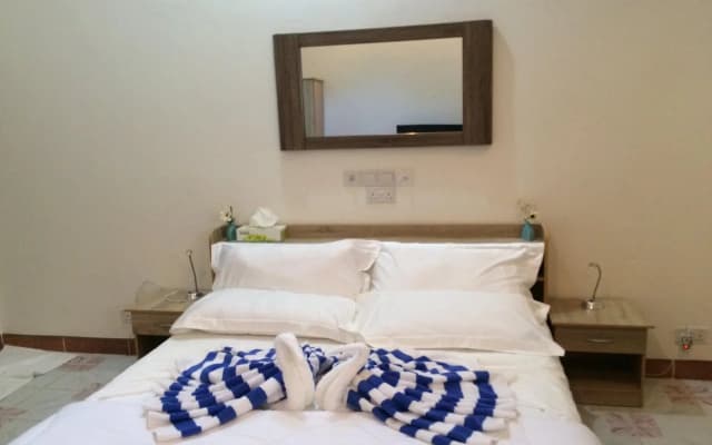 Gurus Maldives at Gulhi Island - photo 4