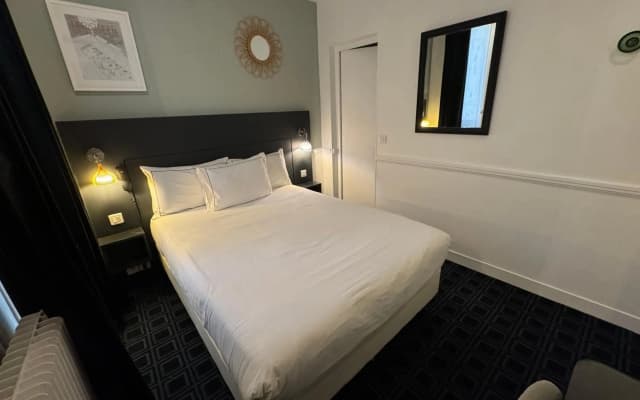 Hotel Etoile Trocadero - photo 3