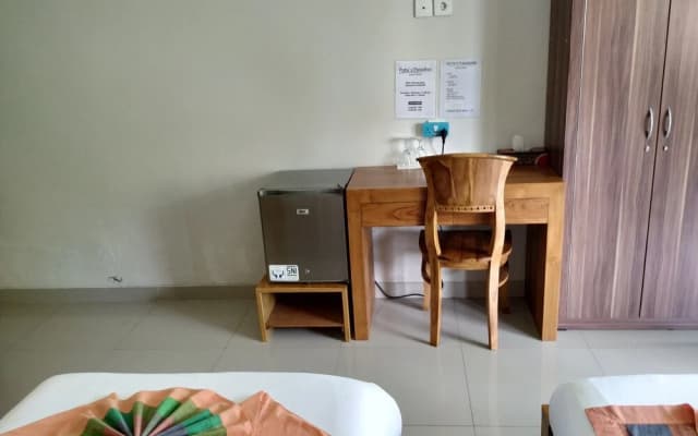 Putu's Paradise Guesthouse - photo 3