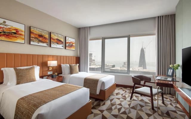 The Bentley Luxury Hotel and Suites - photo 3
