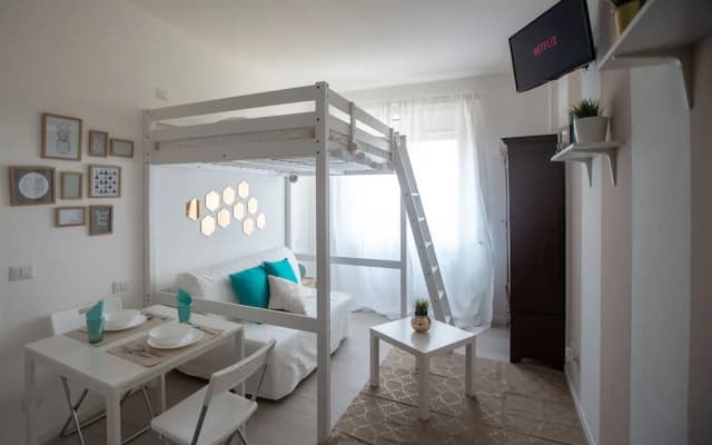 Home Hotel - Transiti 21 - photo 4