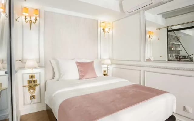 Luxury 4 bedroom 3 bathroom Aristocratic apartment - Louvre - photo 5