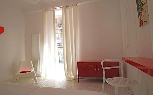 Nice Art Hotel - Hostel - photo 2