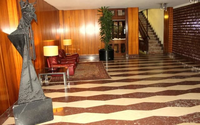 Hostal Aslyp 114 - photo 2