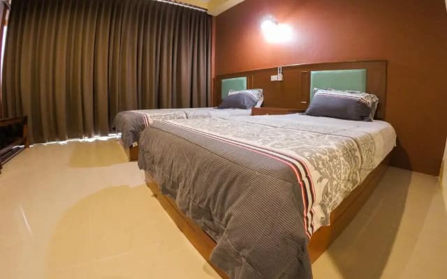 Madam House - photo 2