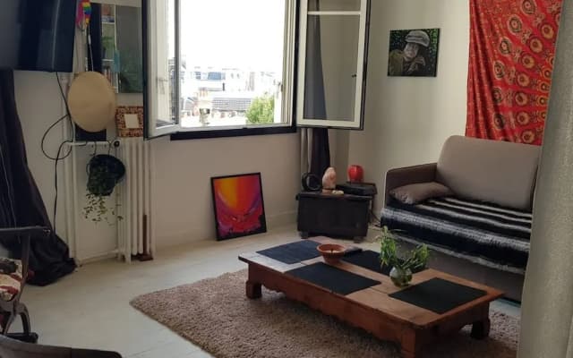Spacious 2 Bedroom Apartment in Le Quartier Latin - photo 3