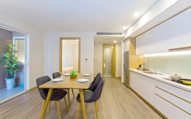 Zen Diamond Suites Hotel - photo 3