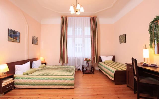 Central Inn am Hauptbahnhof - photo 4